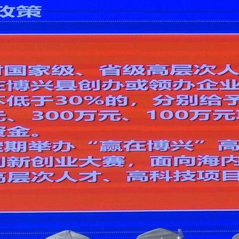 (姐妹的生存)姐妹生存大作战：团结一心，共同面对挑战，互相扶持共同成长